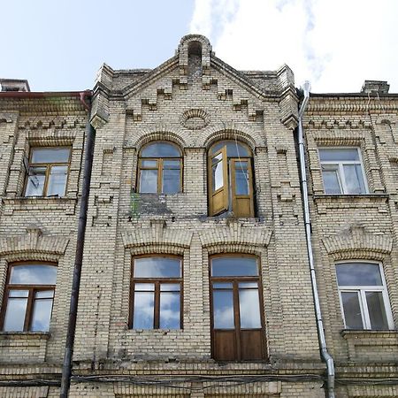 Cozy Studio In Old Town By Urban Rent Вильнюс Экстерьер фото